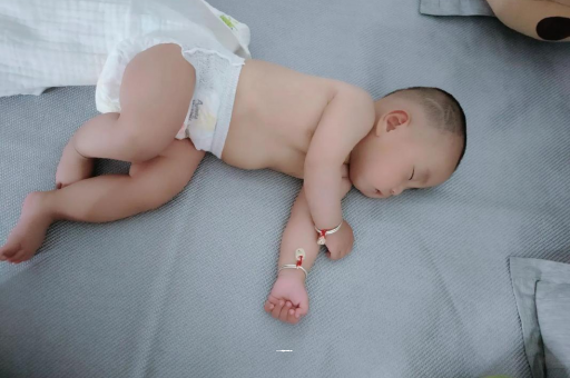 濮阳没满月的宝宝